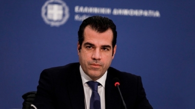 Πλεύρης: Το κύμα covid κορυφώθηκε, αποκλείεται επαναφορά μέτρων