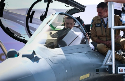Πετάξτε τα F35 -  Bardella: Οι ευρωπαϊκές χώρες πρέπει να  αγοράσουν  Rafale  για να ενταχθούν στη γαλλική «πυρηνική ομπρέλα»