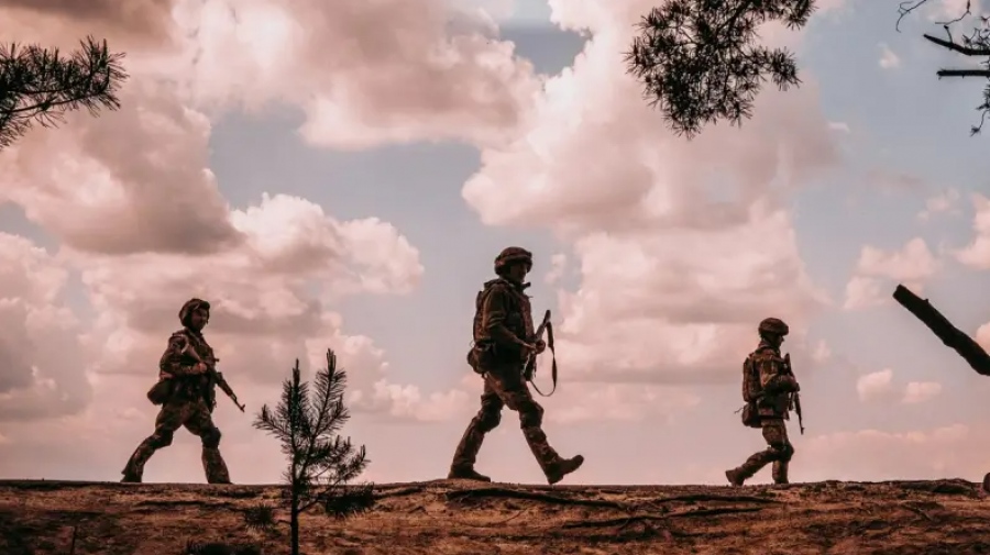 Χιλιάδες οι παράπλευρες απώλειες στην Ουκρανία από την ακαταμάχητη λατρεία του αιμοστατικού επιδέσμου