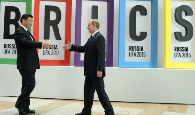BRICS: H Δύση ελπίζει σε ρήγμα μεταξύ Κίνας και Ινδίας ενώ ο Παγκόσμιος Νότος διαμορφώνει το αντίπαλο δέος της Δύσης