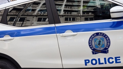 ΕΛ.ΑΣ.: Ταυτοποιήθηκε 30χρονος που καλούσε διαδικτυακά σε επιθέσεις σε πολιτικούς και σε σχολικές μονάδες