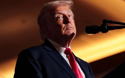 Ο Trump επιμένει ότι η συμφωνία με το Ιράν «πιθανότατα ισοδυναμεί με άνευ όρων παράδοση» – Η μυστική ναυτική επιχείρηση των ΗΠΑ
