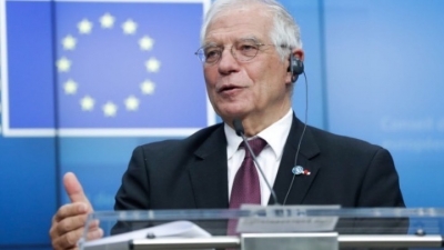 Borrell προς Lavrov: Μαζί με τους εταίρους μας στο ΝΑΤΟ, είμαστε έτοιμοι να συνεχίσουμε το διάλογο με τη Ρωσία