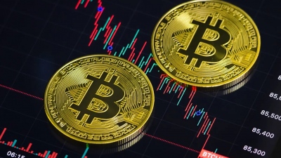 Θρίλερ με το Bitcoin - Οι BlackRock και Fidelity «άδειασαν» 430 εκατ. δολάρια σε μία ημέρα