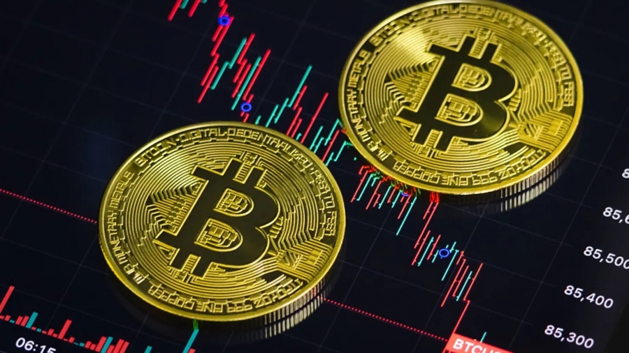 Θρίλερ με το Bitcoin - Οι BlackRock και Fidelity «άδειασαν» 430 εκατ. δολάρια σε μία ημέρα