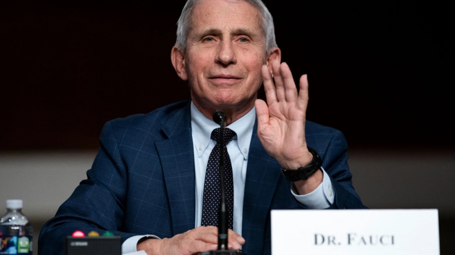 Απίστευτη παραδοχή Fauci, του θιασώτη των εμβολίων: Τελικά τα εμβόλια για τον covid δεν προστατεύουν τόσο καλά όσο είχε εκτιμηθεί...