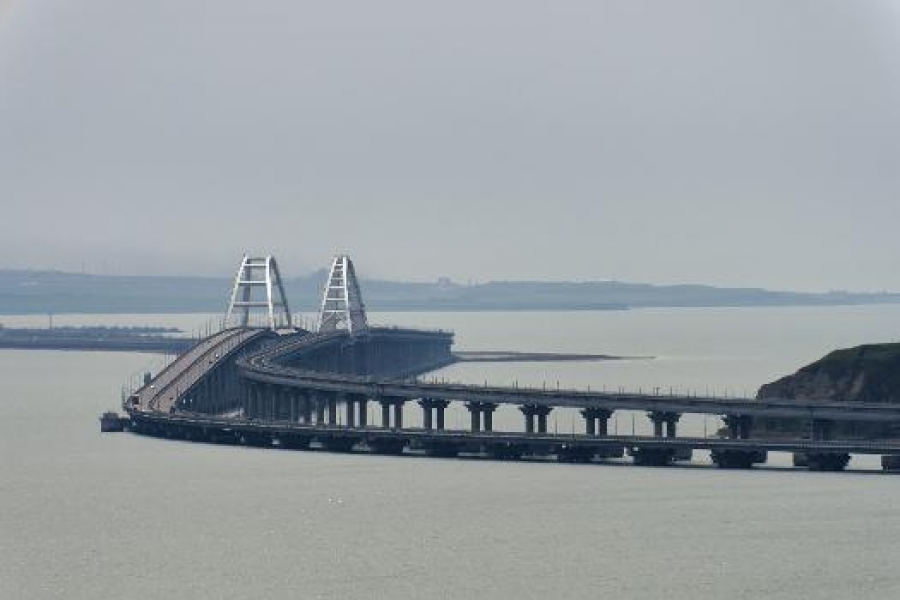Ρωσία: Αποκαταστάθηκε πλήρως η κυκλοφορία στο οδικό τμήμα της γέφυρας της Κριμαίας