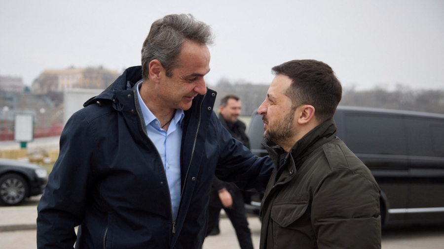 Στο κατώφλι του πολέμου η Ελλάδα – Διευρύνεται ο Διάδρομος Αλεξανδρούπολης με την Ουκρανία – Ο δόλιος ρόλος Μητσοτάκη