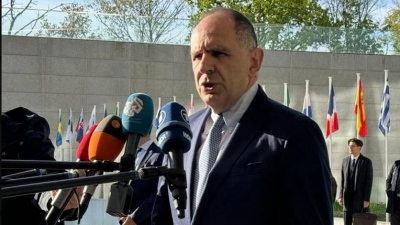 Σε Κατάρ και Κουβέιτ ο Γεραπετρίτης μετά το Λουξεμβούργο, για τη διαμόρφωση πλαισίου ειρήνευσης στη Μ. Ανατολή