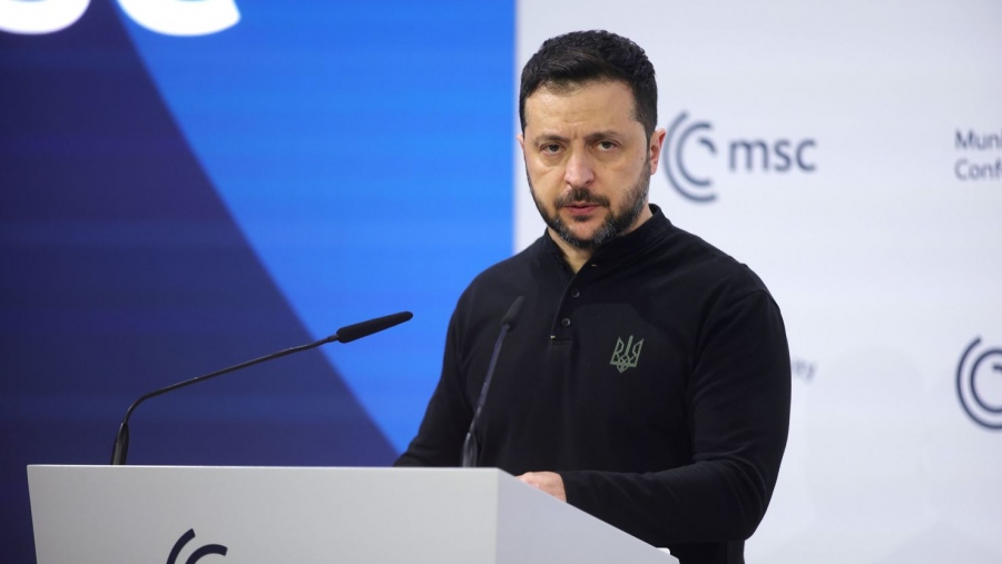 Σε αμόκ ο Zelensky σκάβει τον τάφο του στο Μόναχο: ΕΕ μη φοβάσαι τον Trump – Το ΝΑΤΟ τρέμει τον Putin - Δεν θα κάνω ποτέ εκλογές