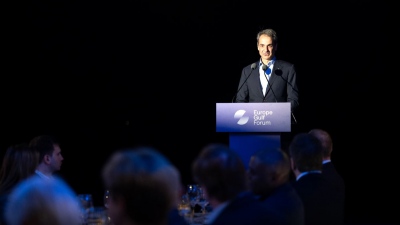 Μητσοτάκης: Εκλογές το αργότερο τον Μάιο 2027 - Η Ελλάδα αποτελεί μια φυσική «γέφυρα» μεταξύ Ευρώπης και χωρών του Κόλπου