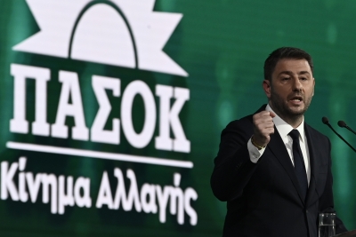 Εισηγήσεις στον Ανδρουλάκη να διαγράψει τώρα Λοβέρδο-Γιαννακοπούλου για να μην την πατήσει όπως με Καϊλή - Τι λένε για Βενιζέλο