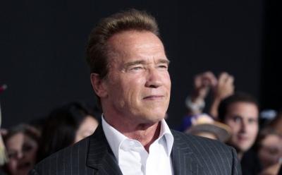 Έξαλλος Schwarzenegger κατά Trump: Ντροπή σου πρόεδρε... Μόνο αυτόγραφο που δεν ζήτησες στον Putin!