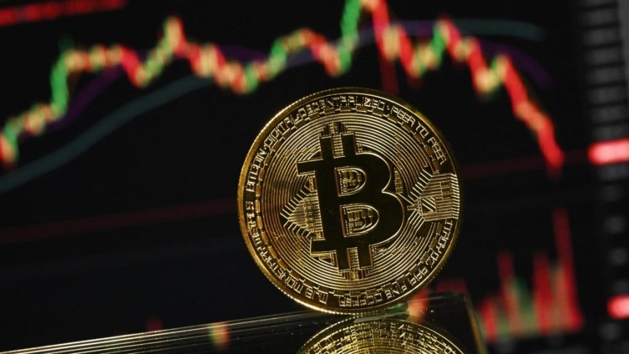 Σοκ και δέος στα κρυπτονομίσματα: Το Bitcoin γκρεμίστηκε κάτω από τα 60.000 δολ. – Εφιαλτική βουτιά -52% από την κορυφή