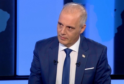 Έμεινε άγαλμα ο Βελόπουλος με δημοσκόπηση που έλεγε ότι η Καρυστιανού... τον σαρώνει