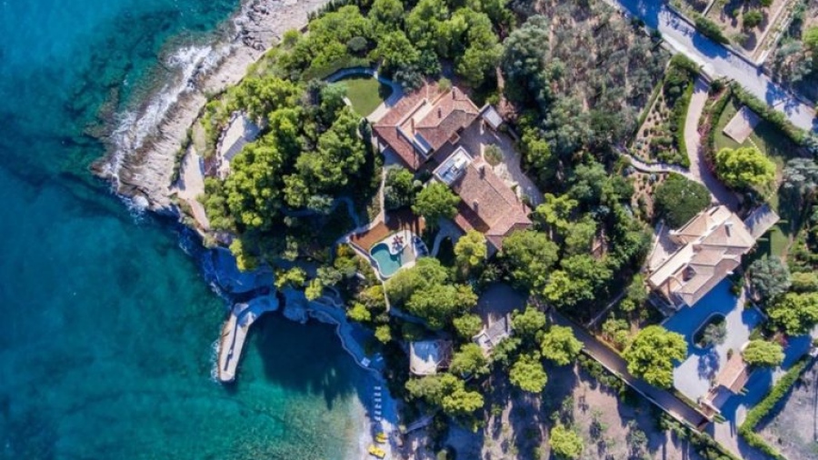 Πώς κλείνουν luxury ταξίδια οι Βρετανοί