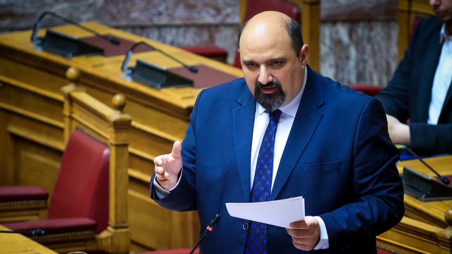 Θράσος για Τέμπη - Show με Τριαντόπουλο, η ΝΔ σίγασε την Προανακριτική - Συνταγματολόγος στο BN: Η Βουλή δεν είναι τσιφλίκι