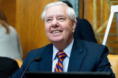 Lindsey Graham (Ρεπουμπλικάνος ΗΠΑ) : Ηγέτες χωρών του Περσικού Κόλπου ασκούν πιέσεις στον Trump επανέναρξη του πολέμου με το Ιράν