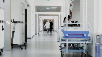 Μαθήτρια κατέληξε στο νοσοκομείο γιατί είχε μια... νεκρή κατσαρίδα στο αυτί της