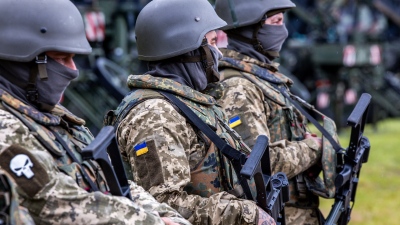 Kramatorsk - Οι Ουκρανοί προετοιμάζουν 50.000 στρατιώτες για μάχες εκ του συστάδην εν όψει ρωσικής πολιορκίας