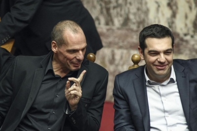 Τσίπρας και Βαρουφάκης γυρνούν την πλάτη στο ντοκιμαντέρ του ΣΚΑΪ - «Κίτρινη και δημοσιογραφία»