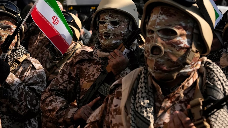 IRGC: Χτυπήσαμε Αμερικανικές βάσεις στον Περσικό Κόλπο και την βάση του 5ου Στόλου ως αντίποινα