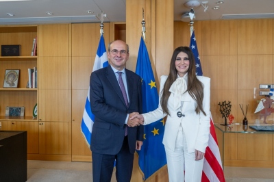 Συνάντηση Χατζηδάκη με Guilfoyle: Στο υψηλότερο επίπεδο των τελευταίων ετών οι σχέσεις Ελλάδας και ΗΠΑ - Ο Trump σέβεται τους συμμάχους