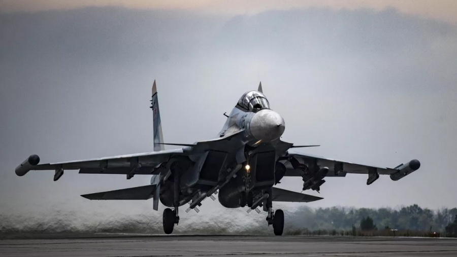 Η Ρωσία  σήκωσε ένα μαχητικό SU-35 πάνω από τη Βαλτική, όταν δύο αμερικανικά βομβαρδιστικά πλησίασαν τα σύνορά της