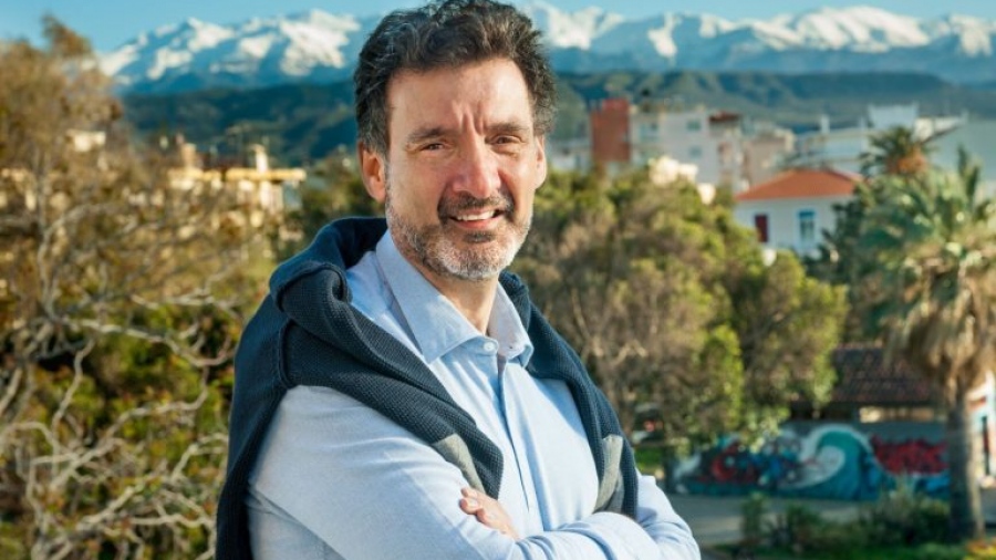 Κώτσογλου (αντιπεριφερειάρχης Τουρισμού Κρήτης): Η Κρήτη κερδίζει επισκέπτες, αλλά αλλάζει το τουριστικό μοντέλο