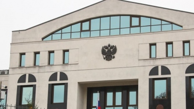 Ένταση Ρωσίας – Μολδαβίας μετά από καταγγελία για πολύωρη κράτηση διπλωματικών υπαλλήλων στο αεροδρόμιο του Chisinau