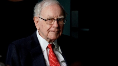 Buffett slams markets as endless casinos gambling on a crash while labeling Gates-Epstein relationship abhorrent