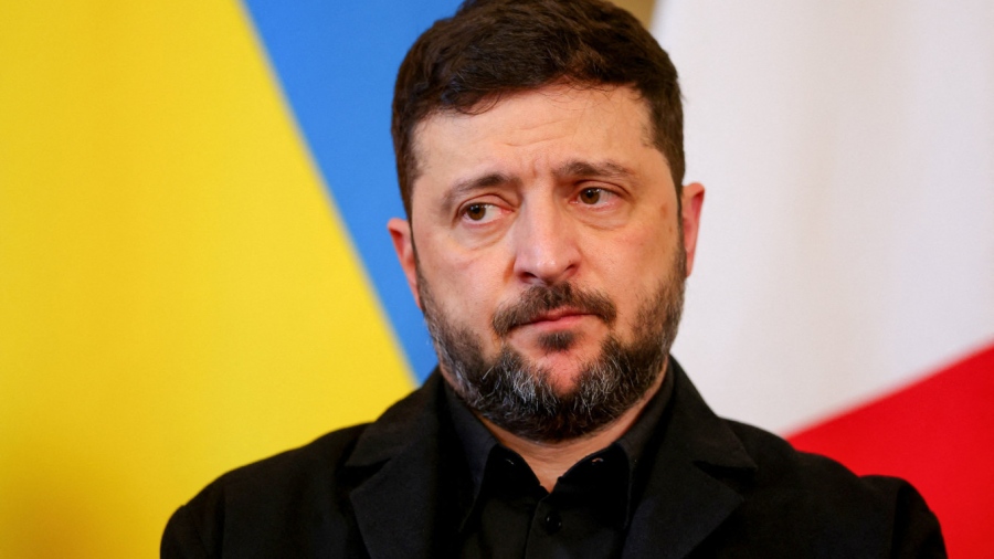 «Τα πτώματα του ΝΑΤΟ θα μας προστατέψουν» – Γλωσσικό ολίσθημα σόκαρε τον Zelensky στο Βερολίνο