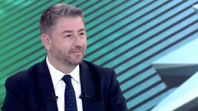 Ο Πελεγρίνης άρχισε τα ανέκδοτα - Ο Ανδρουλάκης τον έφερε στο ΠΑΣΟΚ για τους διασκεδάζει…