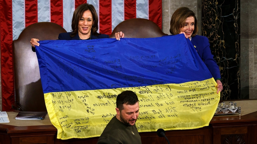 Biden και Zelensky έχουν το «ίδιο όραμα» για την Ουκρανία, περισσότερα όπλα… για μια νίκη που δεν θα έρθει…