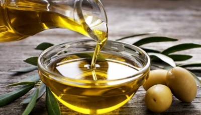 Εκτίναξη της χονδρικής τιμής ελαιολάδου πάνω από τα 6 ευρώ - Στα 9 ευρώ το λίτρο αναμένεται να φτάσει στη λιανική