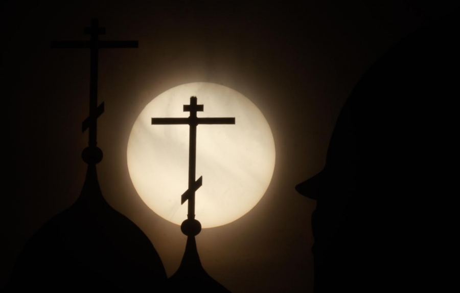 Φρίκη: Ουκρανοί πυρπόλησαν εκκλησία γεμάτοι πολίτες – Συγκλονιστική μαρτυρία για τη θηριωδία: «Έβαλαν φωτιά στις 2 το πρωί»