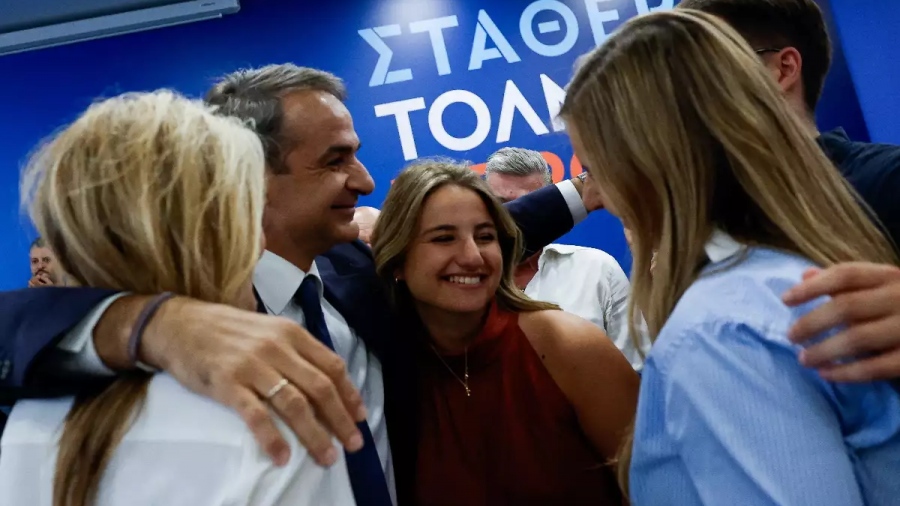 Οι προκλήσεις του Μητσοτάκη στην οικονομία: Επενδυτική βαθμίδα, μεταρρυθμίσεις, φοροδιαφυγή, κατώτατος μισθός