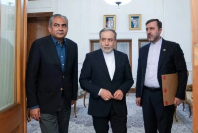 Diplomatic fever in Tehran as Pakistan interior minister meets Abbas Araghchi over US-Iran negotiations