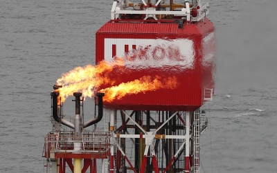 Η ρωσική Lukoil ζητά οικονομική στήριξη από το κράτος - Ραγδαία πτώση των τιμών στο αργό Urals