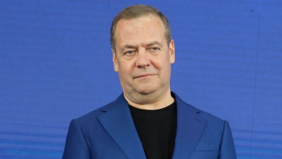 Καταιγιστικός Medvedev: «Δύο άμυαλοι αντιρώσοι συναντήθηκαν στην Αρμενία»