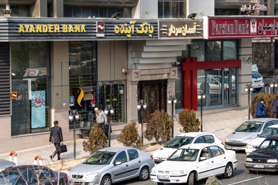 Revelation: A bank blew the Iranian regime apart – The bankruptcy that brought chaos