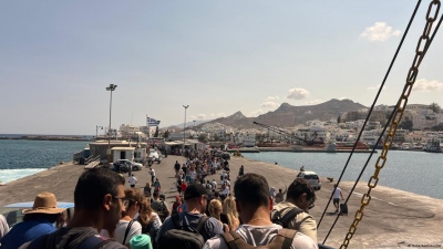 RND: Kαλοκαίρι χωρίς διακοπές για πολλούς Έλληνες