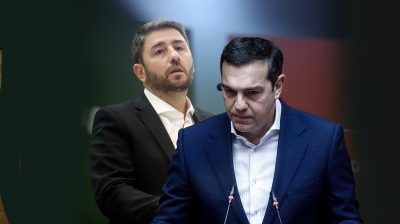 Ο Τσίπρας βλέπει τον βούρκο του ΠΑΣΟΚ λόγω ΟΠΕΚΕΠΕ και επισπεύδει το κόμμα του – Αντιδράσεις κατά Ανδρουλάκη