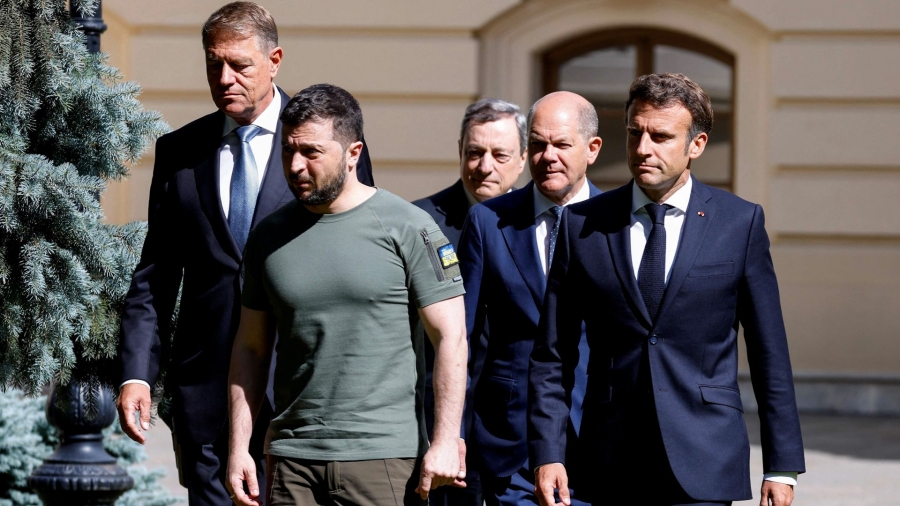 Ο Zelensky ζήτησε από Macron και Scholz σκληρή απάντηση στον Putin - Έκτακτη συνεδρίαση της G7