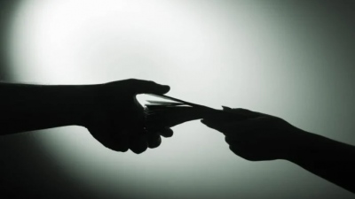Eξαπάτησαν... τράπεζα με λογαριασμό νεκρής που είχε πεθάνει από το 2016 - Απέσπασαν 95.000 ευρώ - Τι αναφέρει η ΕΛ.ΑΣ