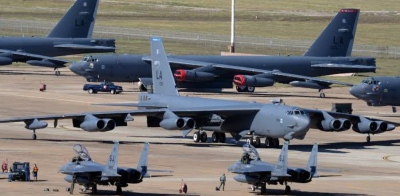 Πανικός στις ΗΠΑ – Σμήνη άγνωστων drones αναστατώνουν τη πυρηνική βάση Barksdale με τα στρατηγικά βομβαρδιστικά B - 52