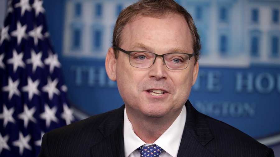 Hassett (Λευκός Οίκος) προς Fed: Υπάρχει «άφθονος χώρος» για μειώσεις επιτοκίων