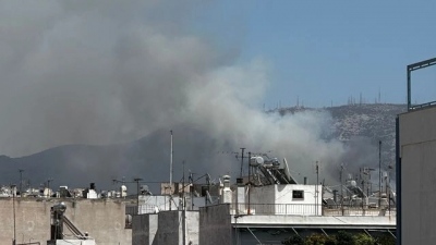Φωτιά στην «καρδιά» της Αθήνας, στην Πολυτεχνειούπολη - Τεράστια κινητοποίηση με 19 εναέρια μέσα