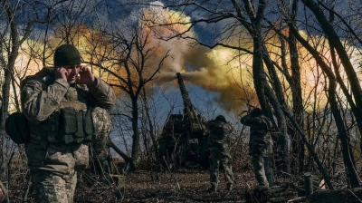 Larry Johnson (πρώην CIA): Η Ευρώπη συγκρούεται με Ρωσία και ευνοούνται πολυεθνικές, όπως η BlackRock, η Ουκρανία χάνει