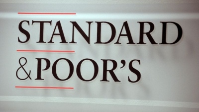 Έρχεται τσουνάμι υποβαθμίσεων - Η S&P προαναγγέλλει αναθεώρηση όλων των προβλέψεων
